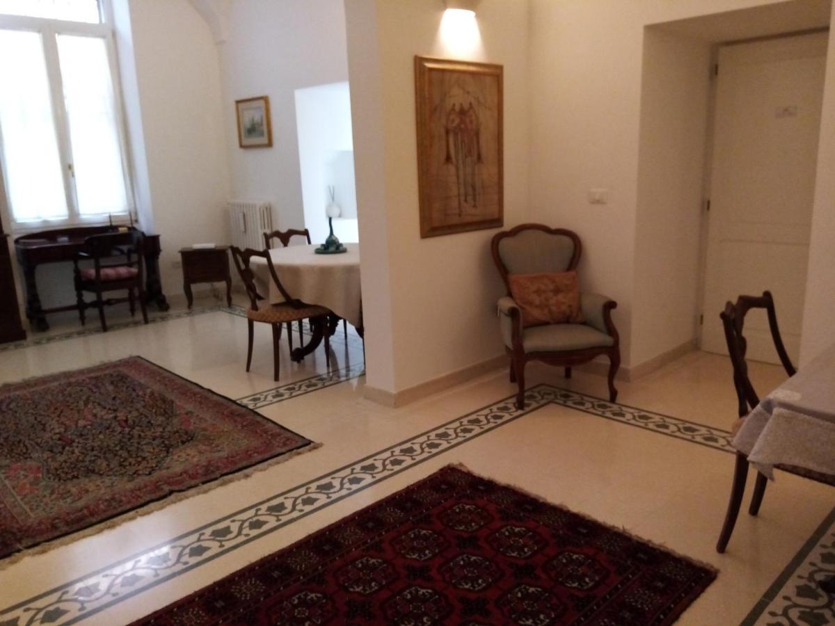 Dimora Storica Le Perle Bed and Breakfast Λέτσε Εξωτερικό φωτογραφία