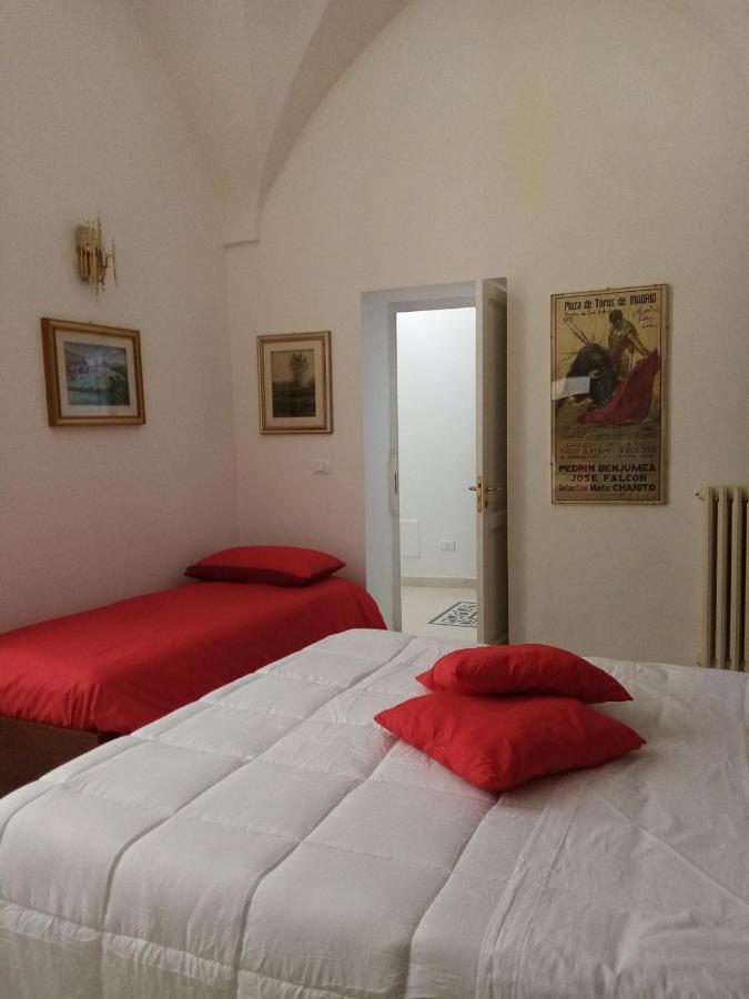 Dimora Storica Le Perle Bed and Breakfast Λέτσε Εξωτερικό φωτογραφία