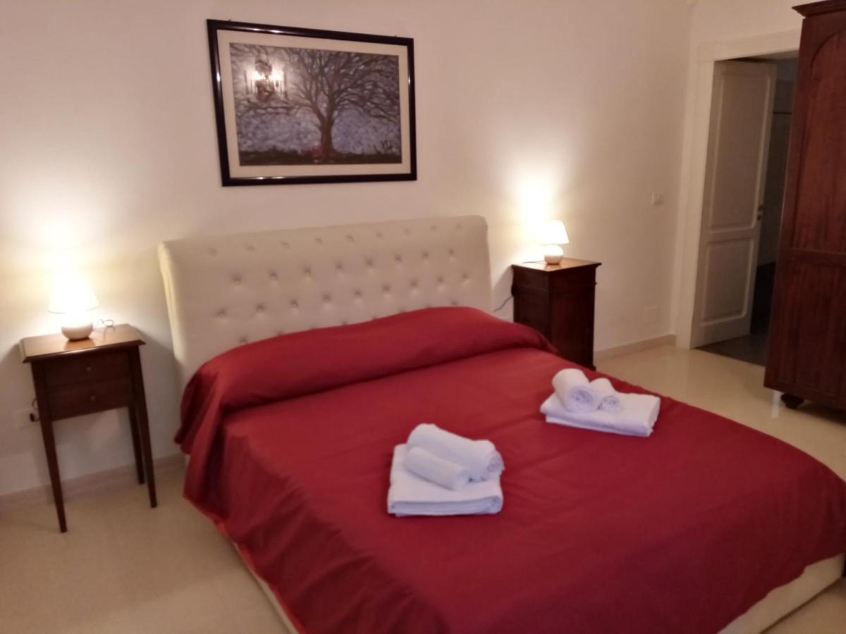 Dimora Storica Le Perle Bed and Breakfast Λέτσε Εξωτερικό φωτογραφία