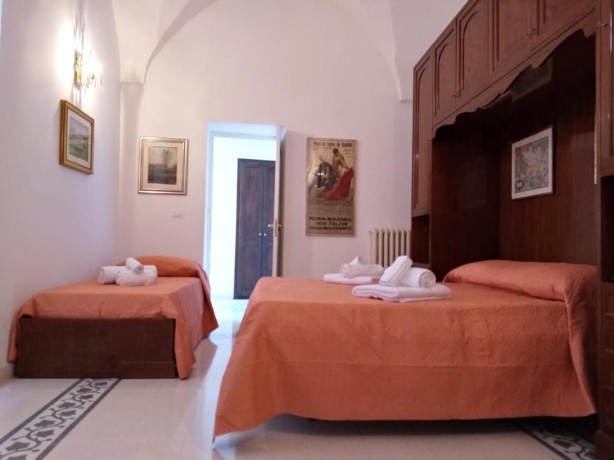 Dimora Storica Le Perle Bed and Breakfast Λέτσε Εξωτερικό φωτογραφία