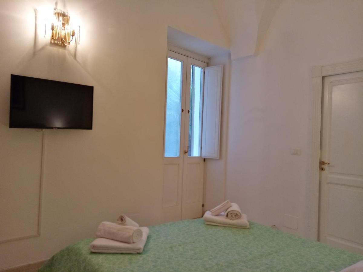 Dimora Storica Le Perle Bed and Breakfast Λέτσε Εξωτερικό φωτογραφία