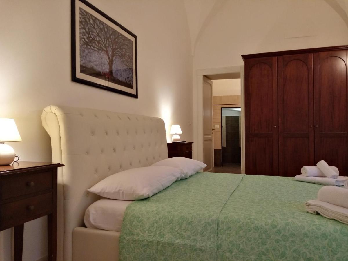Dimora Storica Le Perle Bed and Breakfast Λέτσε Εξωτερικό φωτογραφία