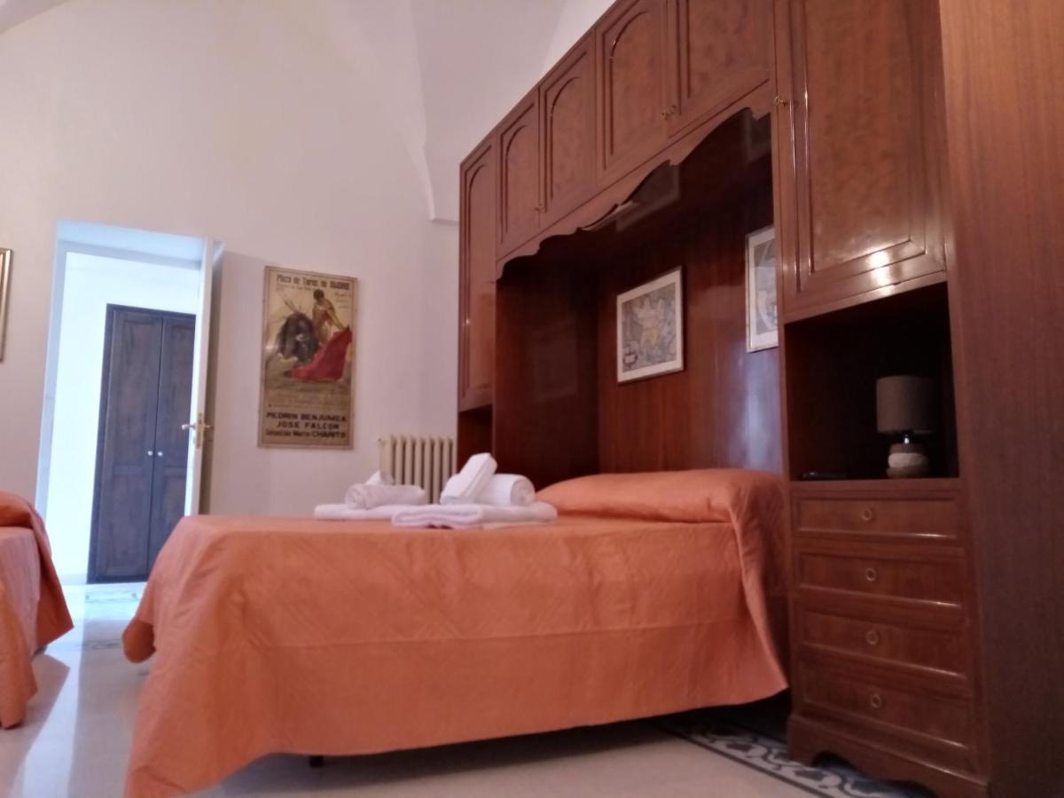 Dimora Storica Le Perle Bed and Breakfast Λέτσε Εξωτερικό φωτογραφία