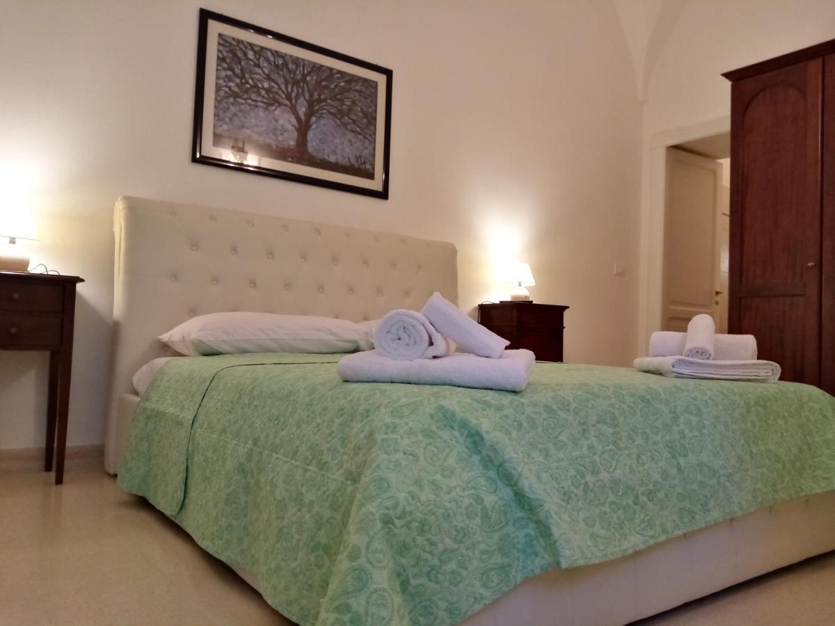 Dimora Storica Le Perle Bed and Breakfast Λέτσε Εξωτερικό φωτογραφία